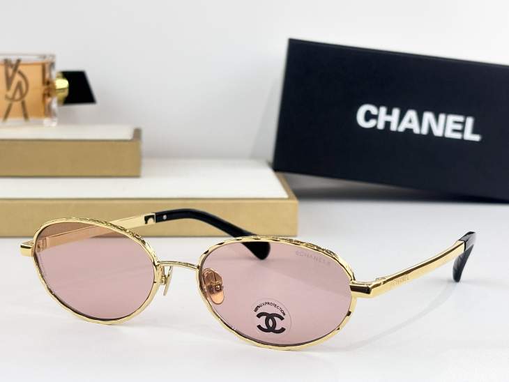 Picture of Chanel Sunglasses _SKUfw76991143fw